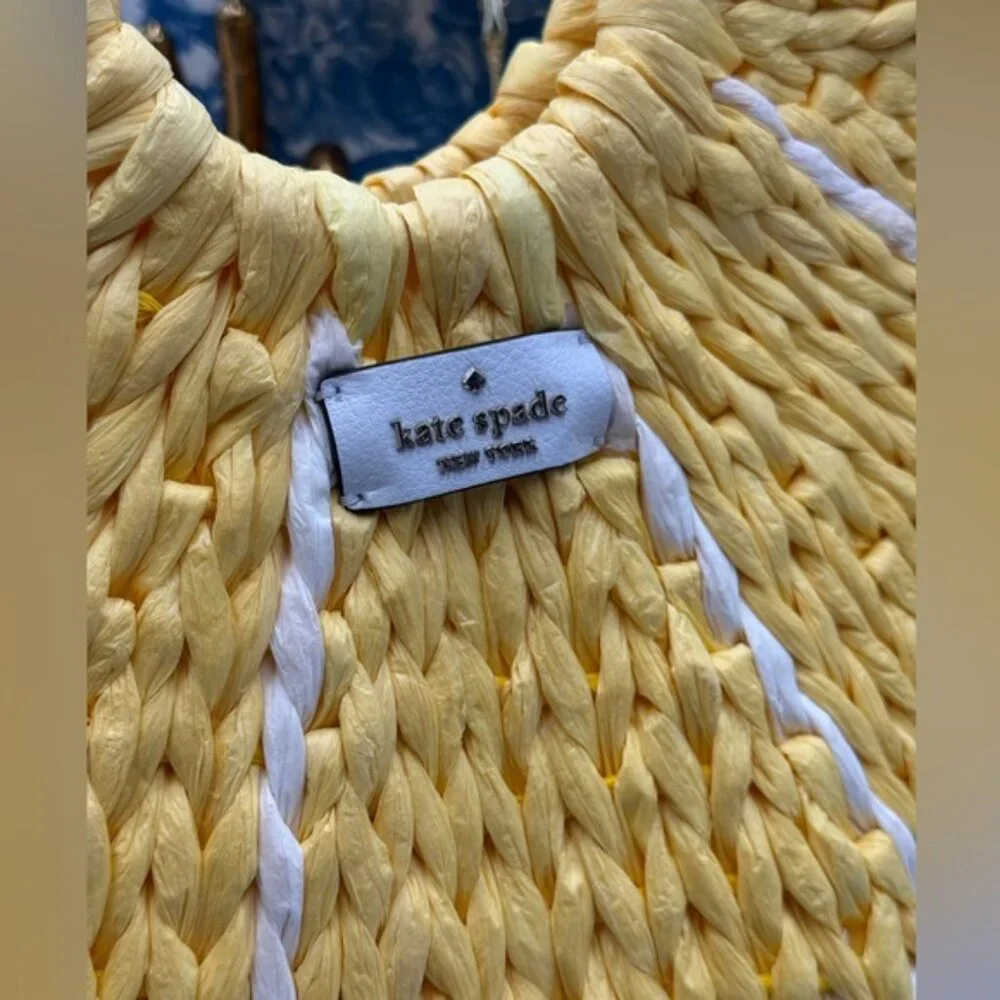 🆕 KATE SPADE NEW YORK 🧿 NWOT Picnic Perfect Lemon Woven Straw Tote Bag *FLAW*